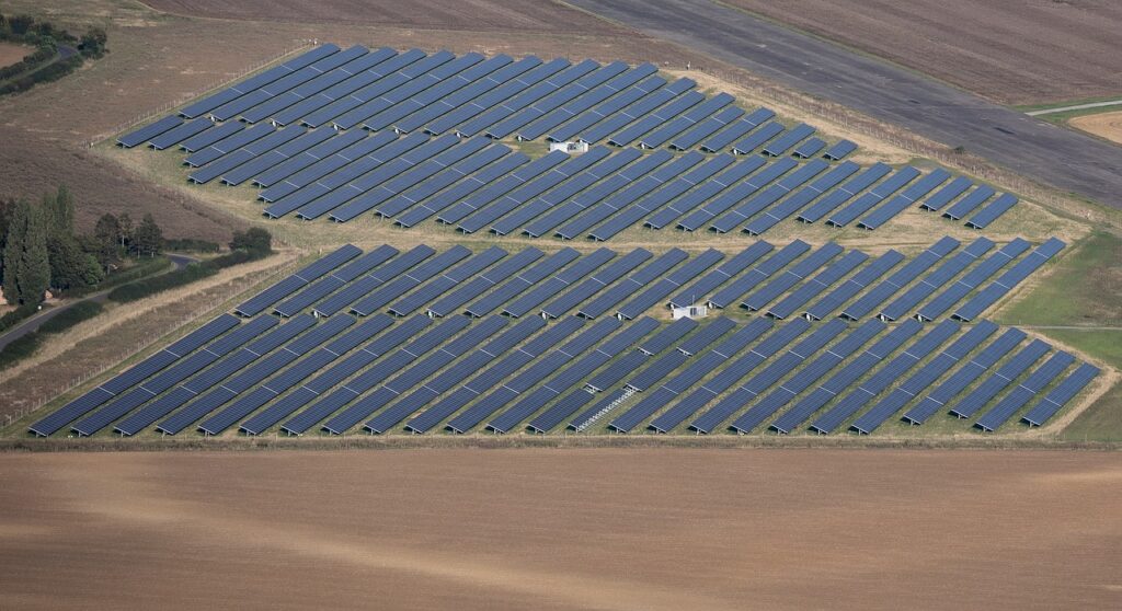 Insurance for Solar Farms and Renewable Energy Storage: Powering Sustainable Futures.